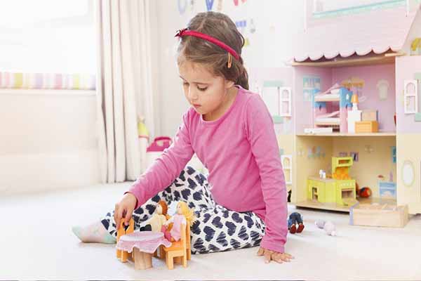 بازی یک نفره دخترانه در خانه 3